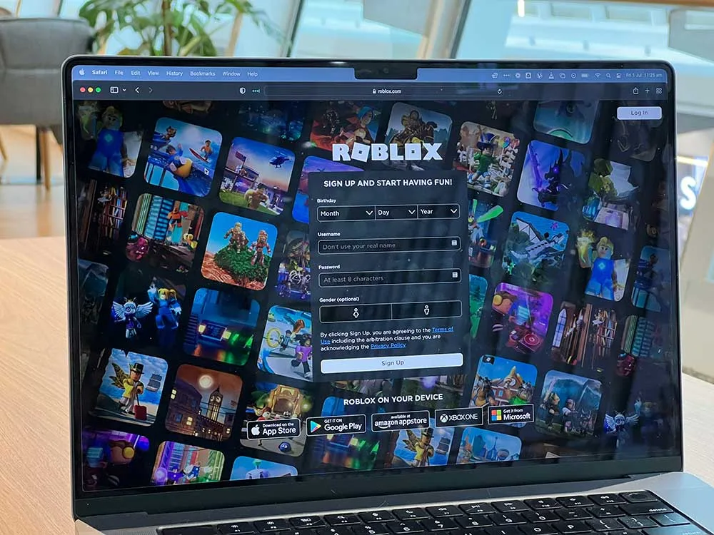 Picture of Roblox login screen on a laptop